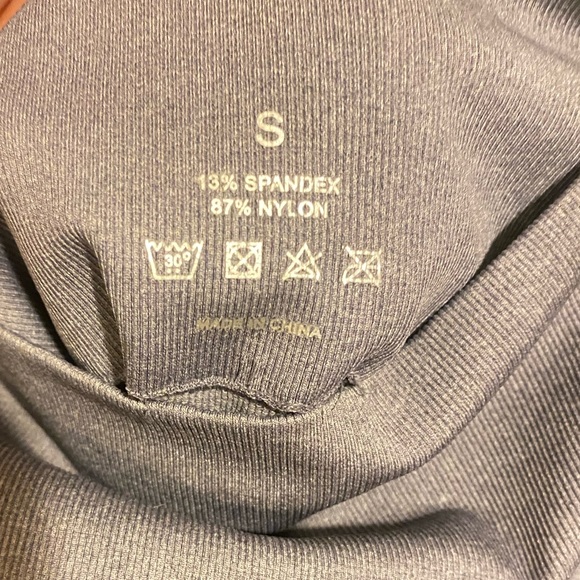 NVGTN seamless contour legging - Picture 3 of 7